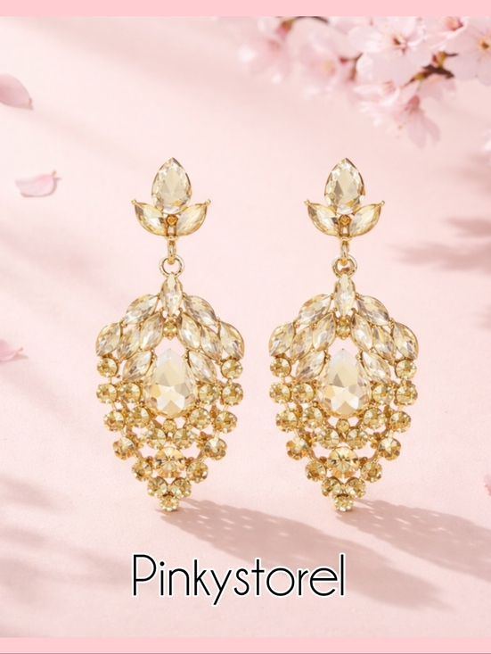 Jewelry - 🌼Rhinestone Earrings 🌼